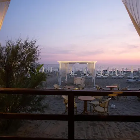 Da Francesco Bed & Breakfast 4*